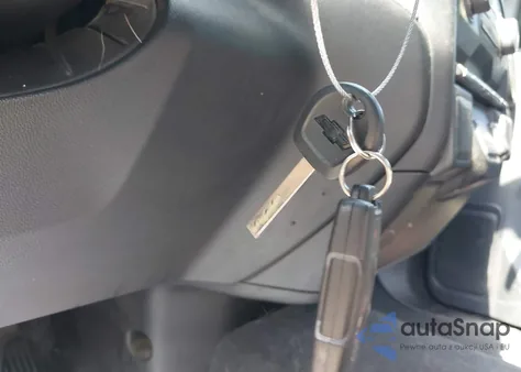 2021 Chevrolet Silverado 1500 4Wd Short Bed Custom из США, поврежденный, VIN 1GCPYBEK2MZ248068